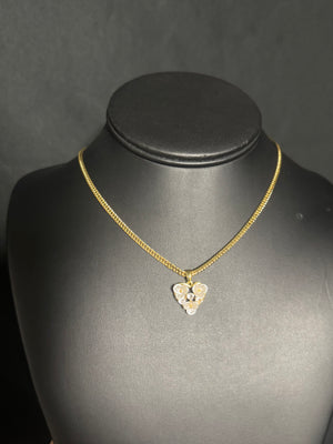 
                  
                    Flower Heart Necklace
                  
                