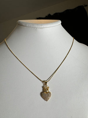 
                  
                    Royal Heart Necklace
                  
                