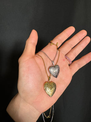 
                  
                    Jumbo Heart Locket
                  
                