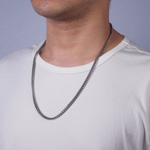 
                  
                    Miami Boy Chain Small Curb Chain Necklace
                  
                