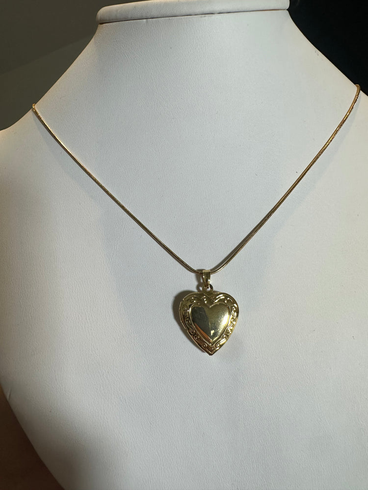 
                  
                    Mini Lana Heart Locket
                  
                