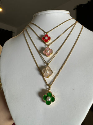 
                  
                    Pearl Clover Fan Necklace
                  
                