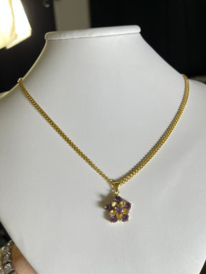 
                  
                    Flower Gem Necklace
                  
                