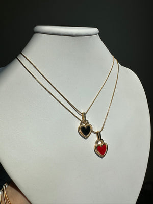 
                  
                    Queen Of Heart Necklaces
                  
                